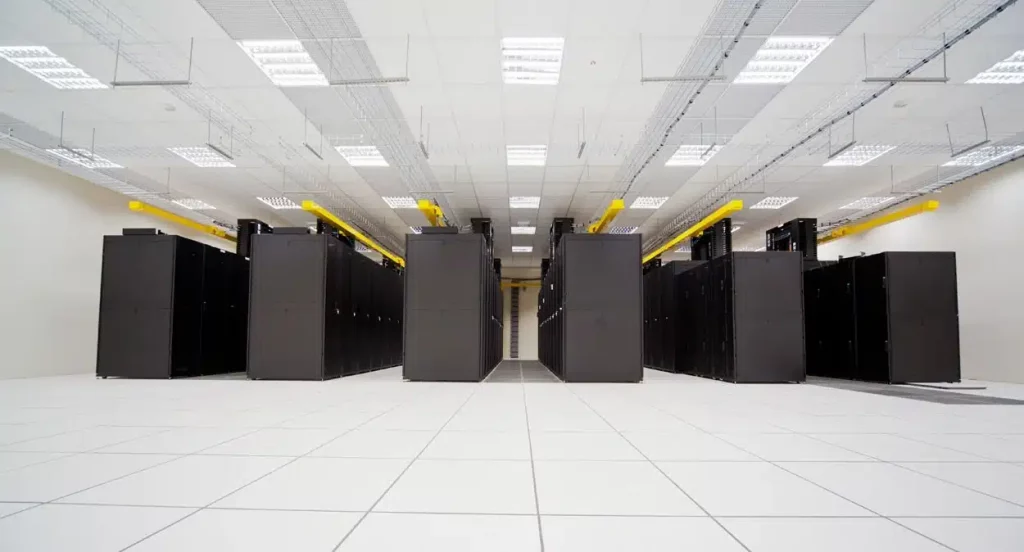 Under libera link dedicado de 40 Gbps para acelerar aplicações e transferência de dados